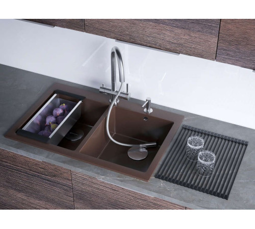 Смеситель для кухни Omoikiri Akita-S-BN (4994302) с выдвижным изливом и подключением к фильтру воды