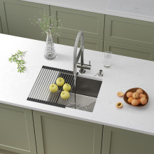 Кухонная мойка Roxen Uno 560210-44 с ролл-матом и дозатором  440х440х220  сатин Кухонная мойка Roxen Uno 560210-44 с ролл-матом и дозатором  440х440х220  сатин