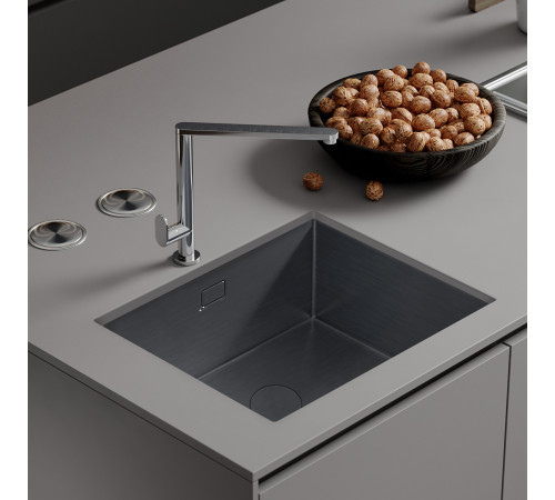 Кухонная мойка Roxen Uno 560210-54B с ролл-матом и дозатором графит Кухонная мойка Roxen Uno 560210-54B с ролл-матом и дозатором графит