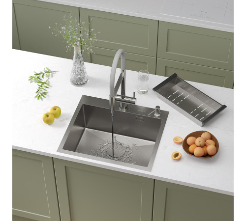 Кухонная мойка Roxen Simple 560220-55 с коландером и дозатором Кухонная мойка Roxen Simple 560220-55 с коландером и дозатором