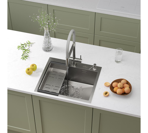 Кухонная мойка Roxen Simple 560220-55 с коландером и дозатором Кухонная мойка Roxen Simple 560220-55 с коландером и дозатором