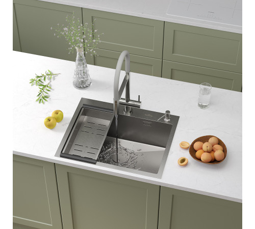 Кухонная мойка Roxen Simple 560220-60 с коландером и дозатором сатин Кухонная мойка Roxen Simple 560220-60 с коландером и дозатором сатин
