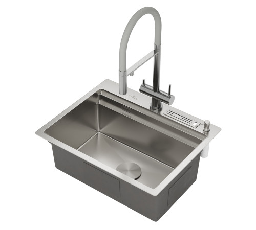 Кухонная мойка Roxen Stage 560250-60 в комплекте с держателем для ножей, двумя коландерами, разделочной доской и дозатором сатин Кухонная мойка Roxen Stage 560250-60 в комплекте с держателем для ножей, двумя коландерами, разделочной доской и дозатором сатин