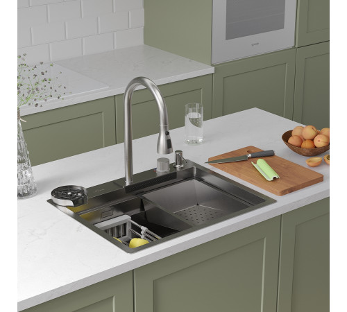 Кухонная мойка Roxen Stage Plus 560250-60 многофункциональная в комплекте со смесителем, двумя коландерами, ринзером и дозатором сатин Кухонная мойка Roxen Stage Plus 560250-60 многофункциональная в комплекте со смесителем, двумя коландерами, ринзером и дозатором сатин