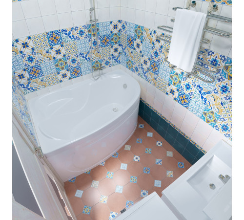 Акриловая ванна Triton Кайли New правая 150х100 (Щ0000048091)